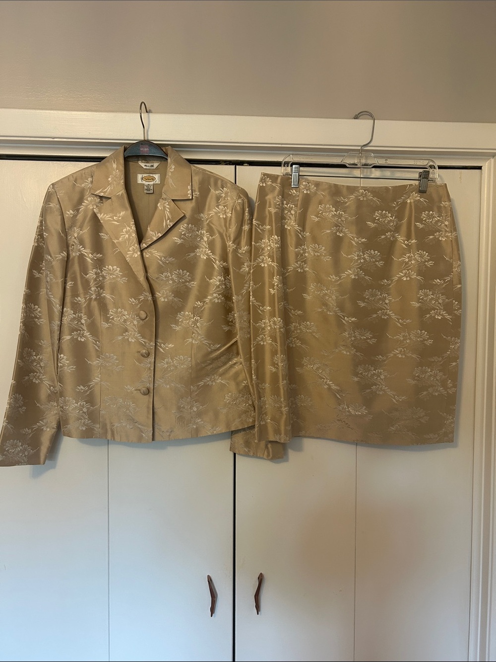 Talbots Gold-Tone Floral Satin Blazer & Skirt Set